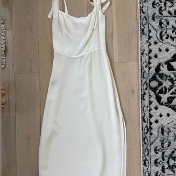 Reformation Besse Dress Ivory 0 Tie Straps Midi Dress - Picture 3 of 5